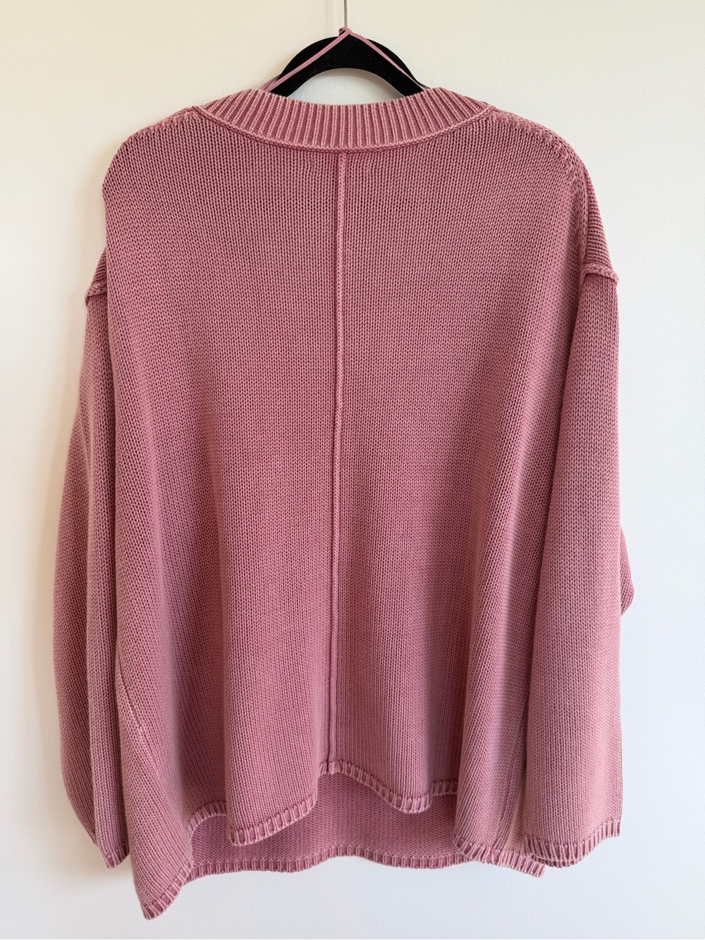 American Eagle Oversized V-Neck Sweater NWOT - Picture 6 of 6